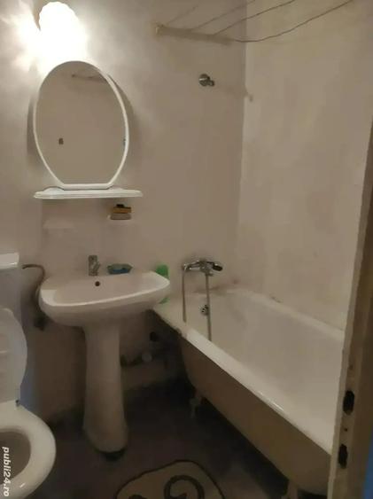 Apartament cu 2 camere decomandat în Zamfirescu