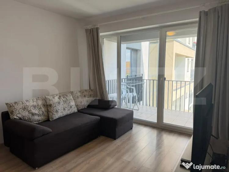 Apartament cu 2 camere semidecomandat în Avantgarden