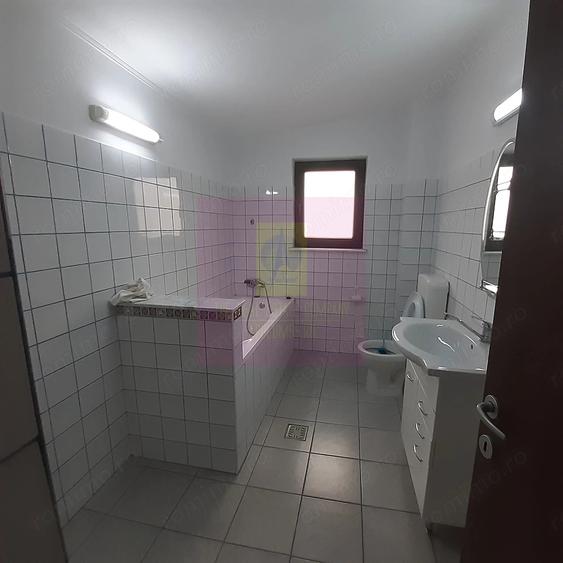 Casă cu Canalizare în Antiaeriană