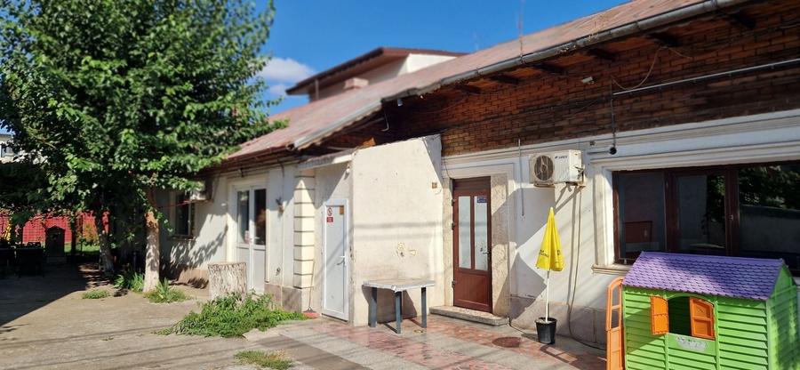 Spațiu comercial, de 140 mp, în Exterior Sud