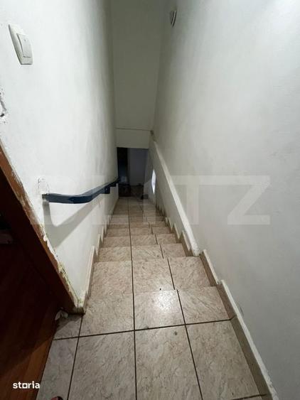 Casă cu 4 camere în Vânători