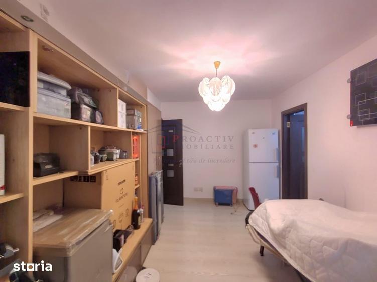Apartament cu 2 camere nedecomandat în George Enescu