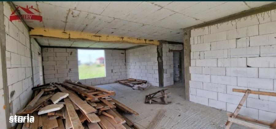 Casă cu 3 camere în Livada