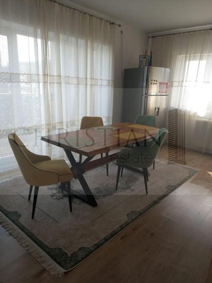 Apartament cu 4 camere decomandat, mobilat în Timișoara