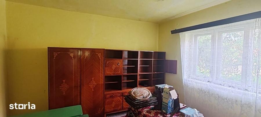 Casă cu 3 camere cu Teren 700 Mp în Românași