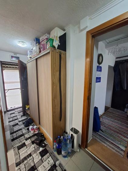 Casa 2 camere + teren intravilan 2.200 mp | Hinte?ti, 5 km Pite?ti - 9