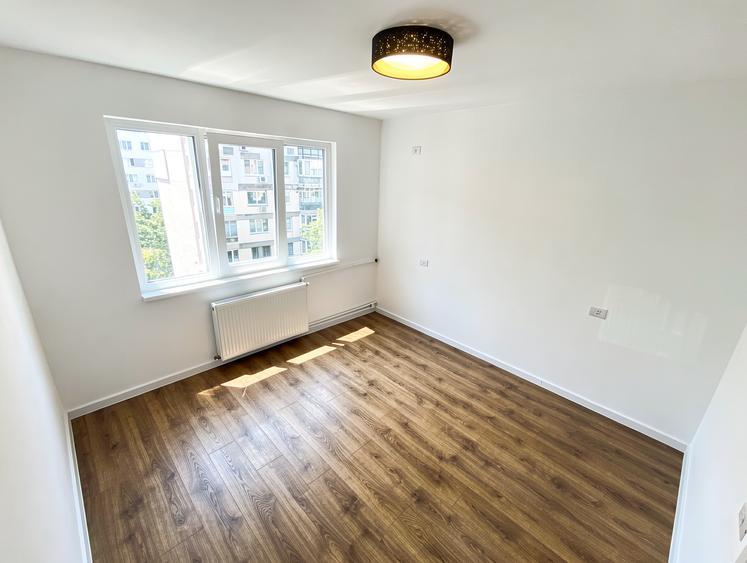 Apartament cu 2 camere decomandat în Lujerului