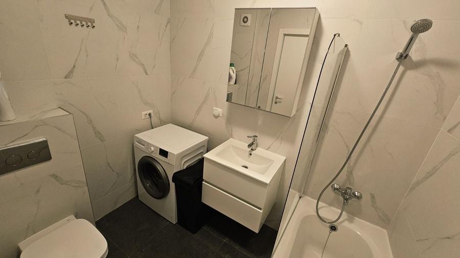 Apartament cu 2 camere decomandat în Cățelu
