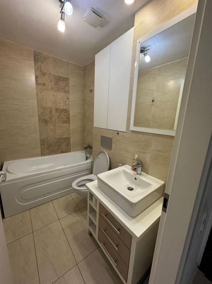 Apartament cu 2 camere decomandat în Tunari