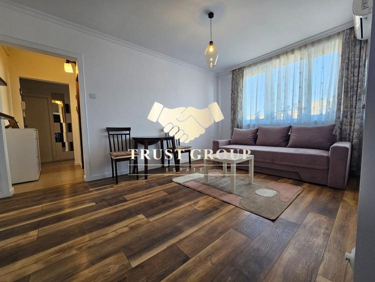 Apartament cu 3 camere semidecomandat, mobilat în Drumul Taberei