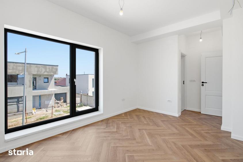 Casă cu 4 camere cu Teren 250 Mp în Valu lui Traian