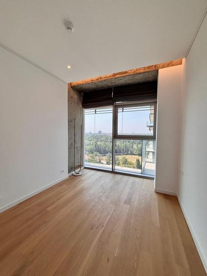 Apartament cu 4 camere în Floreasca