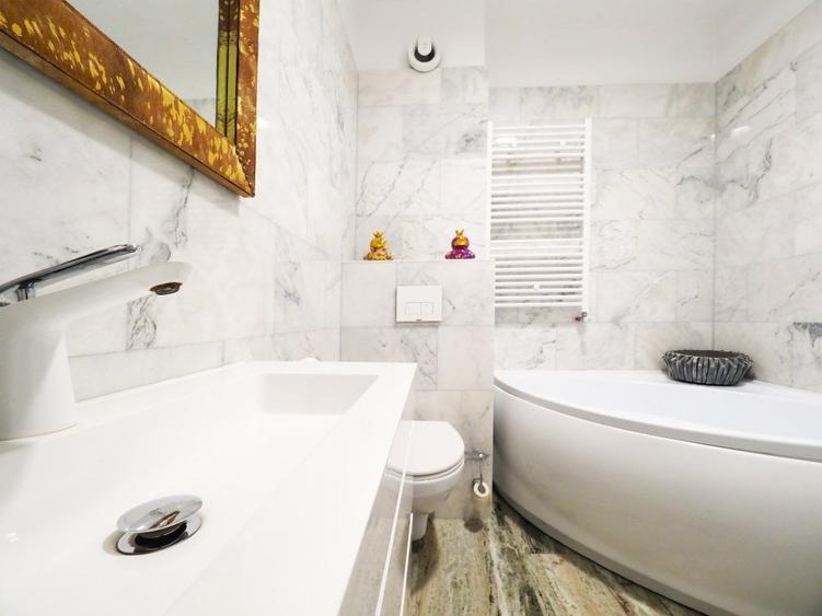 Apartament cu 4 camere decomandat, mobilat în Pipera
