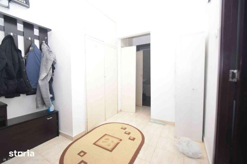 Apartament cu 2 camere în Rovine