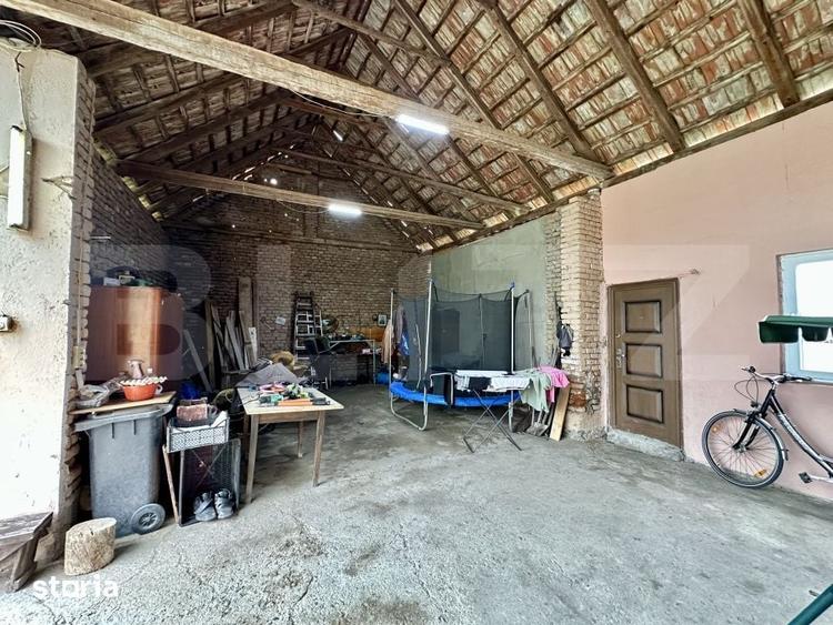 Casă cu 3 camere cu Teren 2769 Mp în Sântimbru