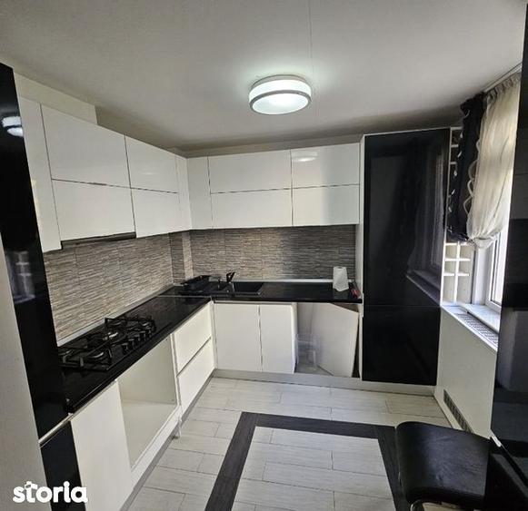 Apartament cu 3 camere în Mărăței