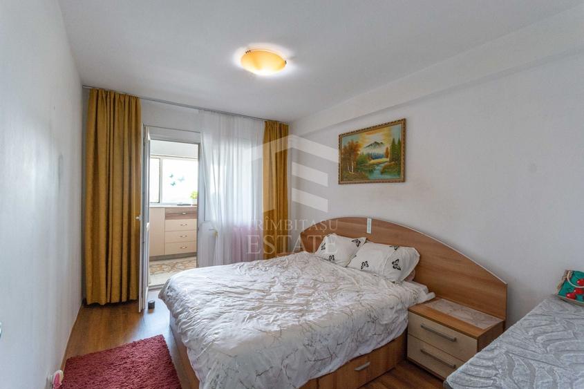 Apartament cu 4 camere decomandat, mobilat în Pantelimon
