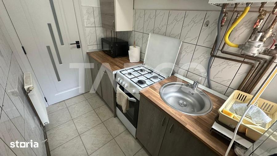 Apartament cu 3 camere semidecomandat, mobilat în Mihai Viteazul