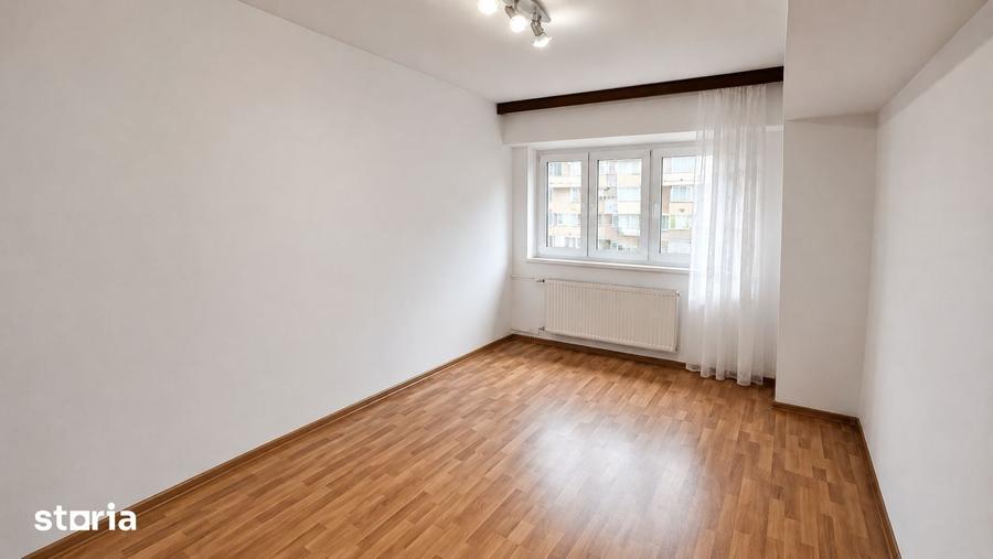 Apartament 4 camere Mega Mall |Necesita Renovare | Delfinului |Stradal - 13