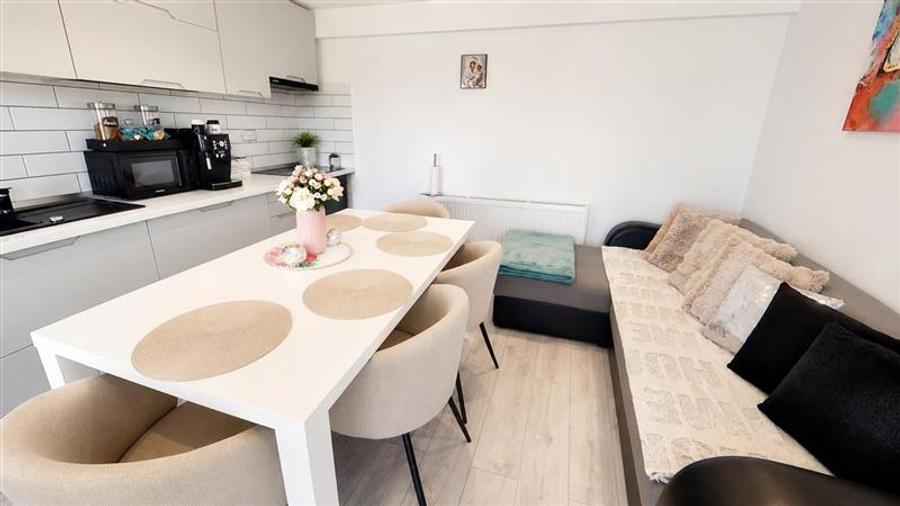Teren extravilan de 1640 mp, în Exterior Est