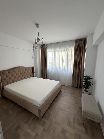 Apartament cu 2 camere decomandat în Exterior Vest