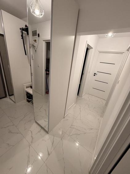 Apartament cu 3 camere decomandat în Rahova