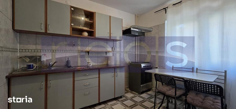Apartament cu 3 camere decomandat în Centrul Civic