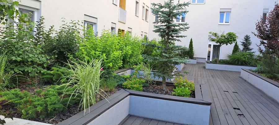 Apartament cu 2 camere decomandat în Tractorul
