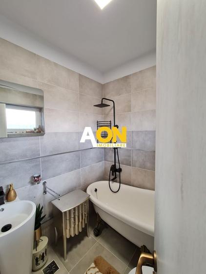 Casă individuală cu 4 camere cu Canalizare în Cetate