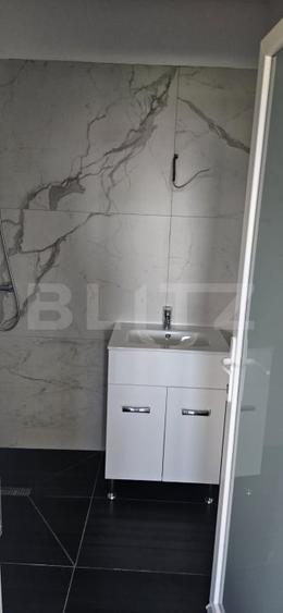 Spațiu comercial, de 2,351 mp, în Nord
