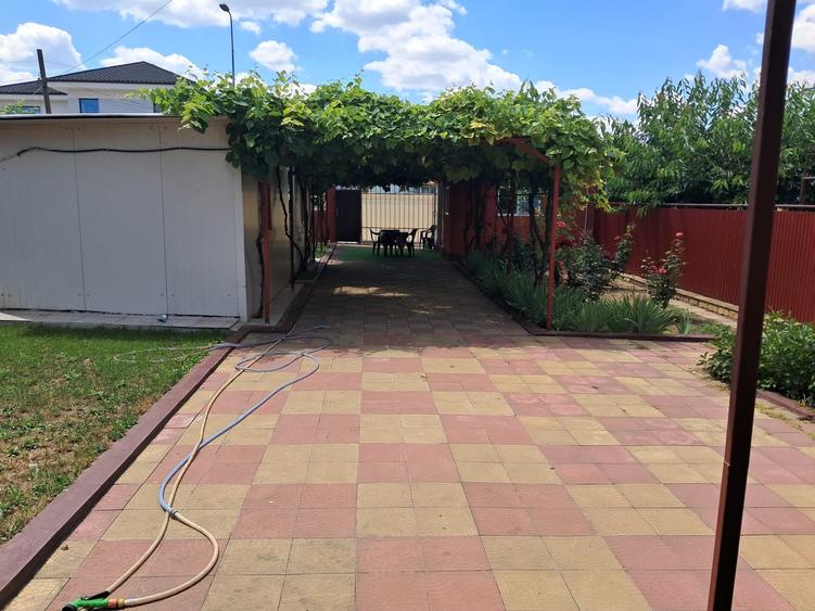 Vila P+M 3 camere + constructie separata - KAMSAS - 350.000 euro (Cod E2+E7) - 3