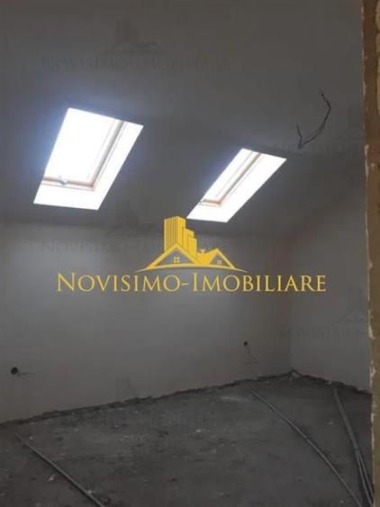 Casă individuală cu 4 camere cu Garaj în Păulești