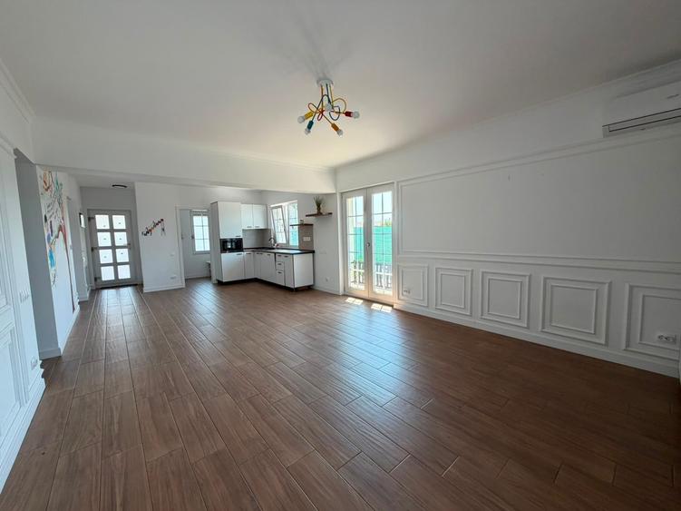 Casă individuală cu 4 camere cu Teren 600 Mp în Balotești