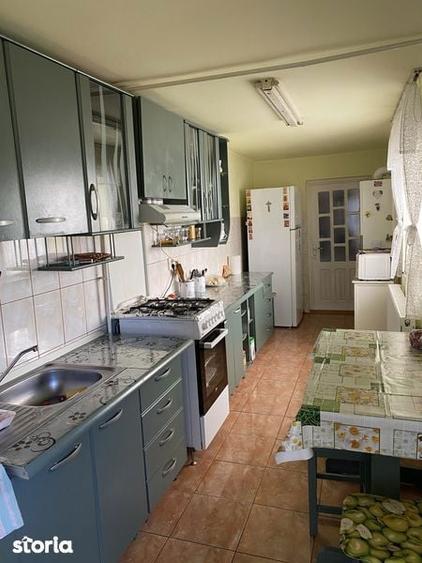 Casă cu 3 camere cu Teren 120 Mp în Central