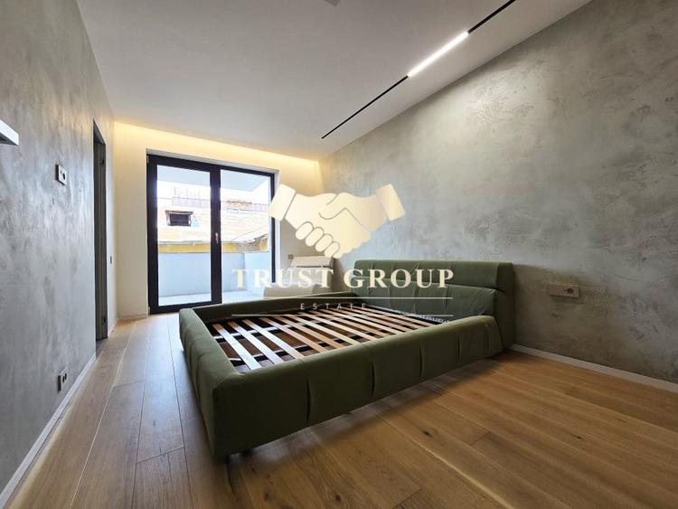 Apartament cu 4 camere decomandat în Aviatorilor