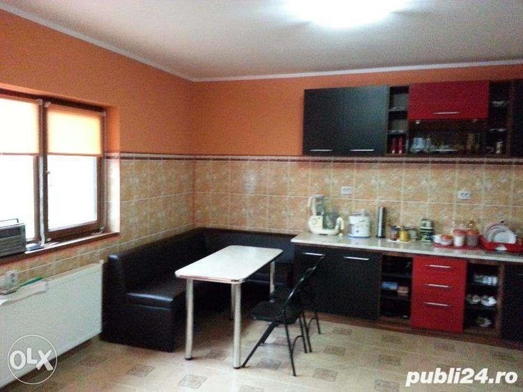 Casă cu 5 camere cu Teren 2550 Mp în Munteni