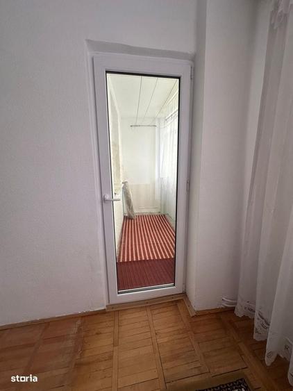 Apartament cu 4 camere în Central