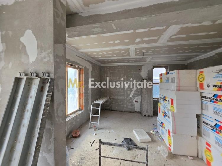 Casă cu 6 camere cu Teren 300 Mp în Big-Bascov