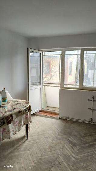 Apartament cu 2 (doua)camere de vanzare in Busteni - 3