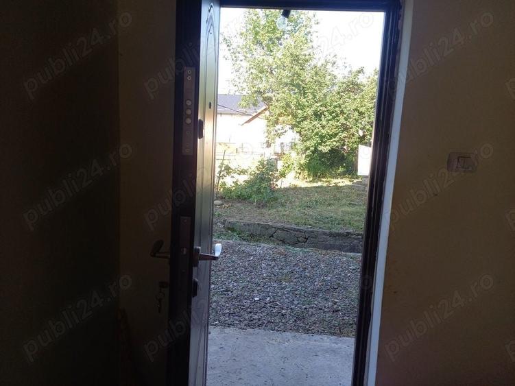 Casă cu 4 camere cu Teren 1700 Mp în Pătrăuți