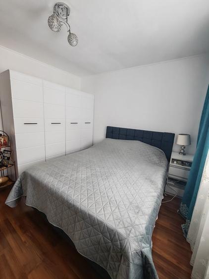Apartament cu 2 camere decomandat în Satu Nou