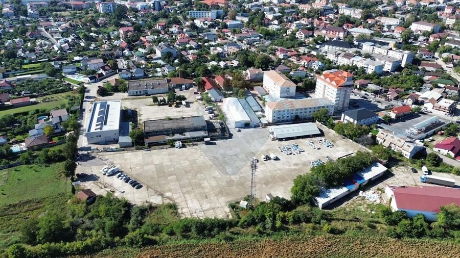 Teren Construcții intravilan de 6000 mp, în Nord-Est