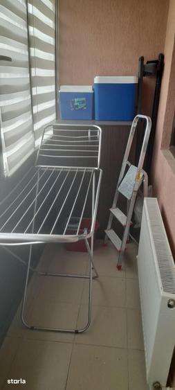 Apartament cu 2 camere semidecomandat în Dobroești