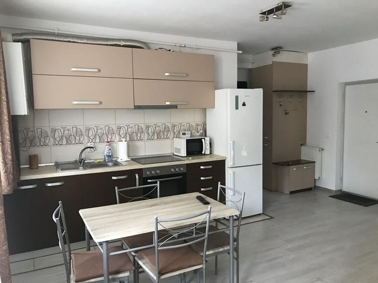 Apartament cu 2 camere în Florești