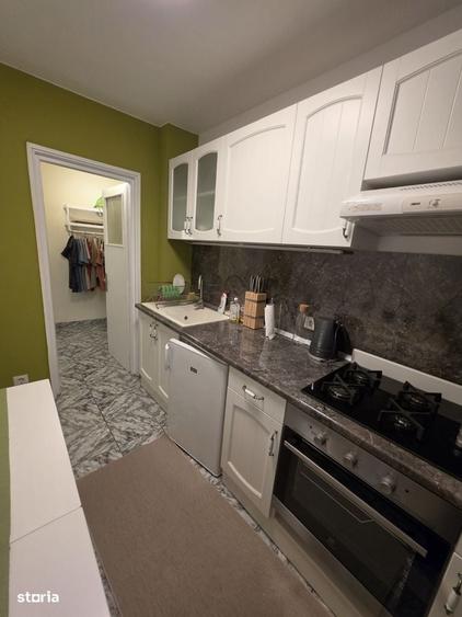 Apartament cu 2 camere semidecomandat în Mihai Bravu