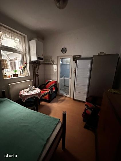 Casă cu 5 camere cu Teren 300 Mp în Ultracentral