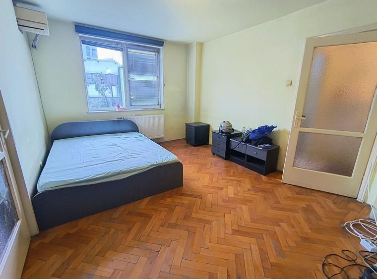 Apartament cu 2 camere semidecomandat în Gara de Nord