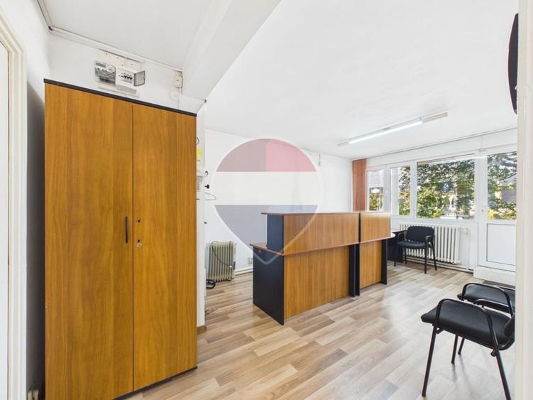 Apartament cu 2 camere, fost spatiu comercial, Metrou Eroii Revolutiei - 9