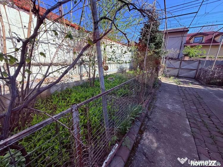 Casă cu 4 camere cu Teren 318 Mp în Gorjului