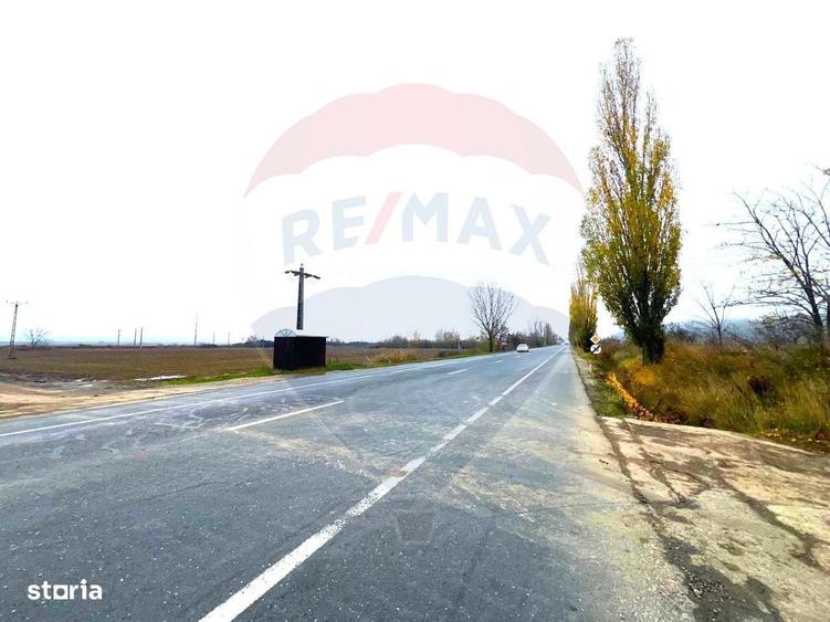 Apartament cu 3 camere decomandat, mobilat în Răcăciuni